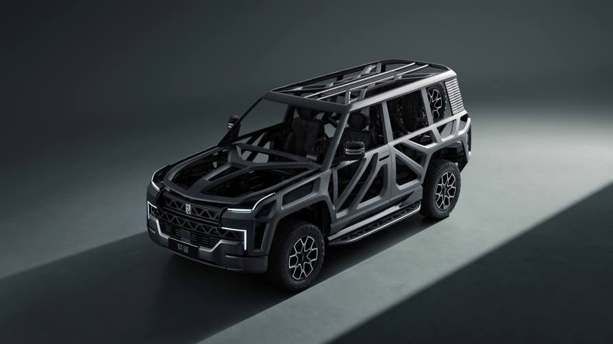 广州110仰望U8硬派越野的科技魅力，国能汽车对传统燃油车市场的冲击